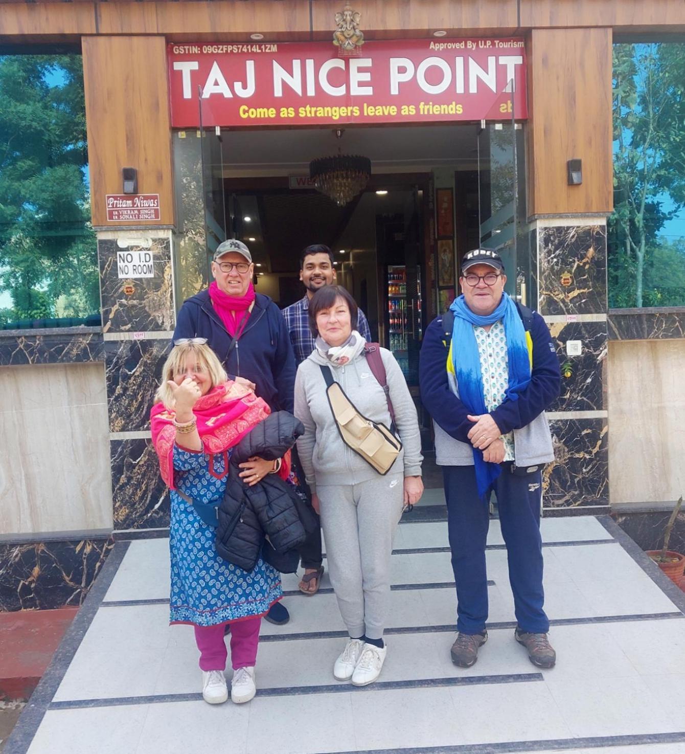 Taj Nice Point Manage By Taj Sunrise Group Agra  Exterior photo