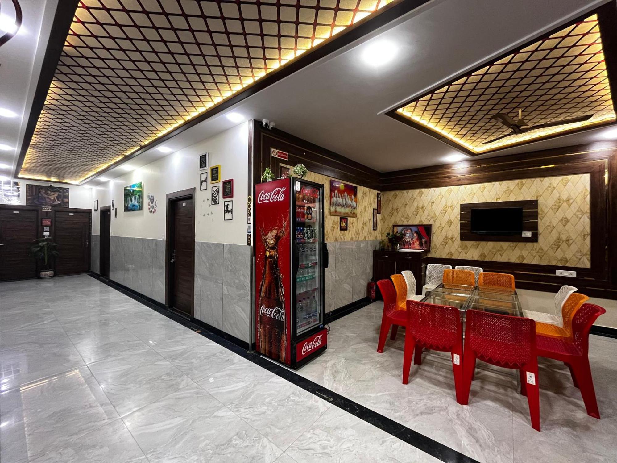 Taj Nice Point Manage By Taj Sunrise Group Agra  Exterior photo